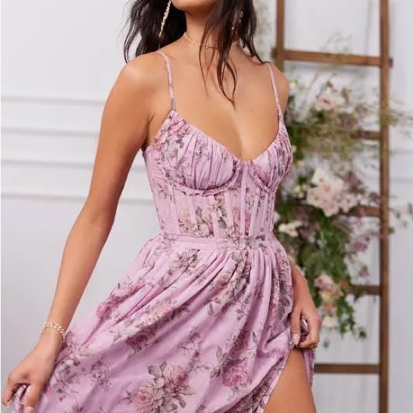 V. Chapman Floral Maxi Dress in Lavender - Picture 4 of 6